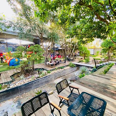 Tỉnh Kontum D'Villa Hotel - Homestay מראה חיצוני תמונה