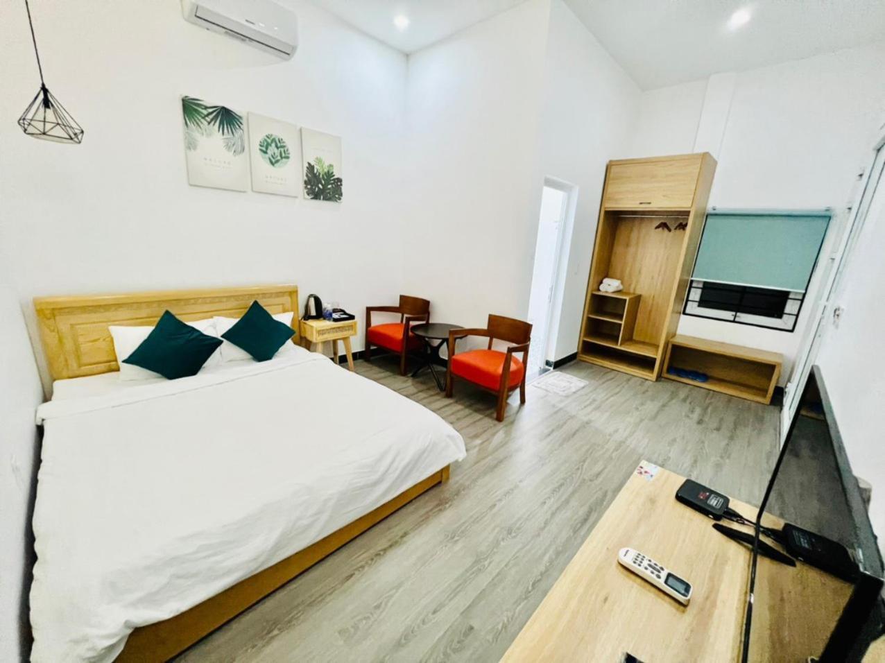 Tỉnh Kontum D'Villa Hotel - Homestay מראה חיצוני תמונה